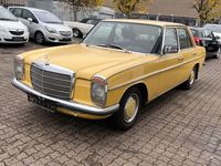 Gebraucht Mercedes 230 120 PS (88 kW) 1974 Gelb Limousine