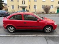 Gebraucht Opel Astra Edition 101 PS (74 kW) 1999 Rot Limousine