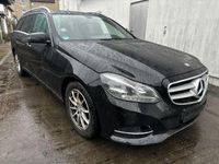 Gebraucht Mercedes E220 170 PS (125 kW) 2013 Schwarz Limousine