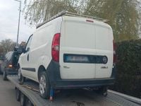 Gebraucht Fiat Doblò 105 PS (77 kW) 2014 Weiß Van / Kleinbus