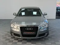 Gebraucht Audi A8 Ambiente 209 PS (153 kW) 2009 Grau Limousine