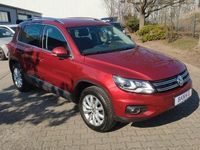 Gebraucht VW Tiguan Style 140 PS (102 kW) 2012 Rot SUV