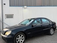 Gebraucht Mercedes C240 170 PS (125 kW) 2004 Grün Limousine