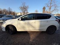 Gebraucht Nissan Pulsar Acenta 110 PS (80 kW) 2014 Weiß Kleinwagen