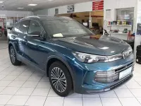 Gebraucht VW Tiguan Goal 150 PS (110 kW) 2025 Blau SUV