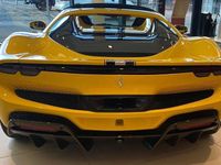 Gebraucht Ferrari 296 829 PS (609 kW) 2025 Gelb Cabrio