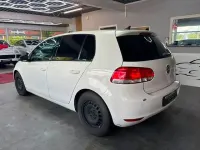 Gebraucht VW Golf VI Style 80 PS (58 kW) 2011 Weiß Kleinwagen