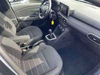 Gebraucht Dacia Sandero Expression 91 PS (66 kW) 2023 Gletscherweiss Limousine