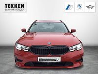 Gebraucht BMW 318 Advantage 156 PS (114 kW) 2022 Rot Kombi