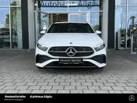 Gebraucht Mercedes A180 AMG 136 PS (100 kW) 2025 Unilack polarweiß Limousine