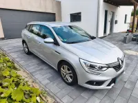 Gebraucht Renault Mégane GrandTour 132 PS (97 kW) 2017 Silber Kombi