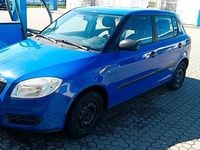 Używany Skoda Fabia 60 KM (44 kW) 2009 Niebieski Hatchback