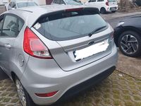 Gebraucht Ford Fiesta SYNC Edition 95 PS (69 kW) 2015 Silber Kleinwagen