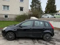 Gebraucht Ford Fiesta Ambiente 69 PS (50 kW) 2007 Schwarz Kleinwagen