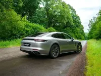Gebraucht Porsche Panamera Turbo S E-Hybrid 549 PS (403 kW) 2020 Grau Kleinwagen