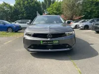 Gebraucht Opel Astra Elegance 110 PS (80 kW) 2023 Mondstein grau/e:vulkan grau (metallic) Kleinwagen