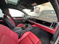 Neu Porsche Cayenne 354 PS (260 kW) 2025 Grau SUV