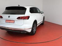 Gebraucht VW Touareg Elegance 231 PS (169 kW) 2020 Oryxweiß perlmutteffekt SUV