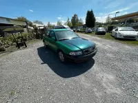 Używany Audi A4 110 KM (80 kW) 1997 Zielony Sedan/Limuzyna