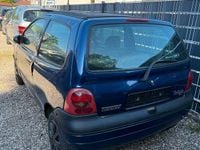 Używany Renault Twingo 58 KM (42 kW) 2000 Niebieski Hatchback