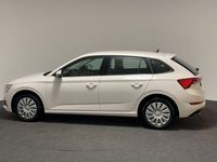 Gebraucht Skoda Scala Cool Plus 95 PS (69 kW) 2022 Candyweiß Kleinwagen