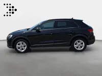 Gebraucht Audi Q3 Basis 150 PS (110 kW) 2024 Mythosschwarz metallic SUV