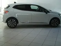 Gebraucht Renault Clio V Techno 91 PS (66 kW) 2025 Gletscherweiss (weiss) Limousine