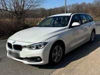 Gebraucht BMW 318 150 PS (110 kW) 2019 Weiß Kombi
