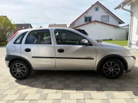 Gebraucht Opel Corsa 58 PS (42 kW) 2000 Silber Limousine