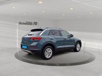 Gebraucht VW T-Roc Life 150 PS (110 kW) 2024 Blau SUV