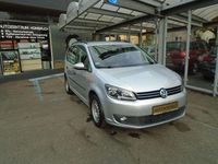 Gebraucht VW Touran Trendline 105 PS (77 kW) 2015 Silber Van / Kleinbus
