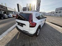 Usado Dacia Jogger Expression 101 HP (74 kW) 2022 Branco Monovolume