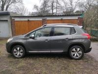 Gebraucht Peugeot 2008 Allure 110 PS (80 kW) 2016 Grau SUV