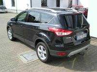 Gebraucht Ford Kuga Trend 140 PS (102 kW) 2013 Pantherschwarz metallic (metallic) SUV