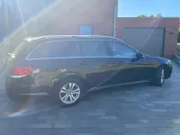 Gebraucht Mercedes E250 204 PS (150 kW) 2013 Schwarz Kombi