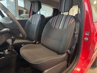 Gebraucht Renault Twingo Expression 75 PS (55 kW) 2014 Rot Kleinwagen
