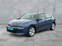 Gebraucht VW Golf VIII Life 204 PS (150 kW) 2025 Anemonenblau metallic Limousine