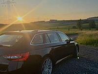 Gebraucht Skoda Superb 190 PS (139 kW) 2015 Schwarz Kombi
