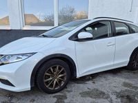 Gebraucht Honda Civic Comfort 141 PS (103 kW) 2014 White orchid p. Kombi