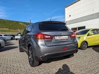 Gebraucht Mitsubishi ASX 117 PS (86 kW) 2015 Platinumgrau (metallic) SUV