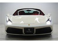 Gebraucht Ferrari 488 669 PS (492 kW) 2016 Weiß Cabrio
