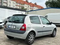 Gebraucht Renault Clio 74 PS (54 kW) 2004 Silber Kleinwagen