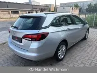 Gebraucht Opel Astra Edition 136 PS (100 kW) 2016 Andere Kombi