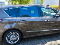 Gebraucht Ford S-MAX Vignale 179 PS (131 kW) 2017 Braun Van / Kleinbus