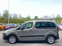 Gebraucht Peugeot Partner Tepee Allure 110 PS (80 kW) 2017 Grau Van / Kleinbus