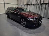 Gebraucht Jaguar XF S 300 PS (220 kW) 2018 Rossello red Kombi