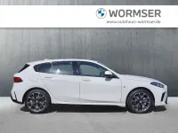 Gebraucht BMW 120 Sport Line 156 PS (114 kW) 2025 Weiß Kleinwagen