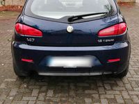 Gebraucht Alfa Romeo 147 105 PS (77 kW) 2009 Blau Kleinwagen