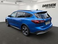 Second-hand Ford Focus 155 CP (114 kW) 2024 Albastru Berlinǎ