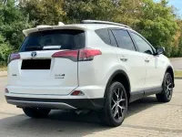 Gebraucht Toyota RAV4 Executive 197 PS (144 kW) 2016 Weiß SUV